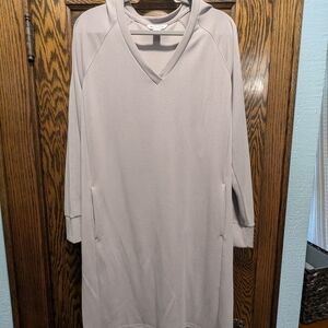 Athleta Seasoft Long Sleeve V-Neck Dress, Tinsel Purple, Pull Over, Pockets